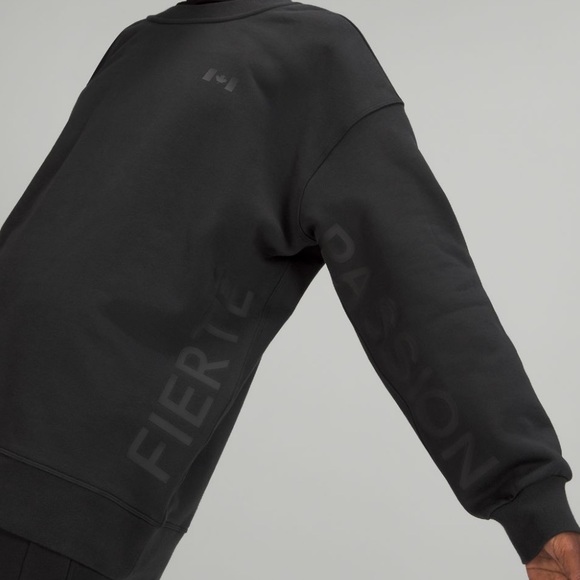 Lululemon x Team Canada Perfectly Oversized Crew Logo * Black Size 4 - Picture 3 of 5